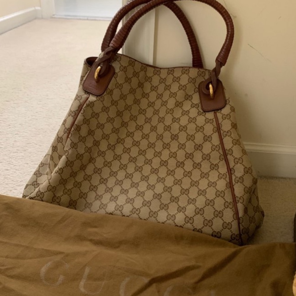 Gucci purse